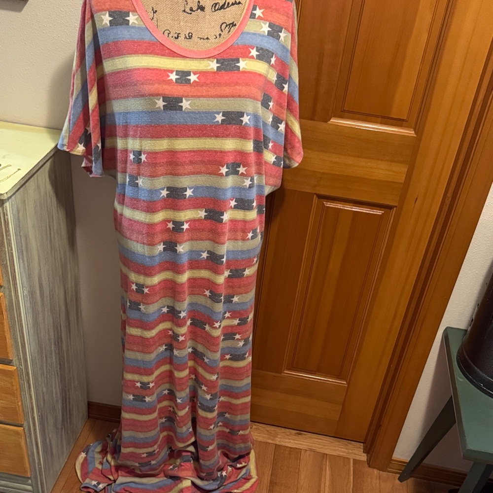 LuLaRoe “Maria” Long Sweater material Colorful Striped patriotic dress